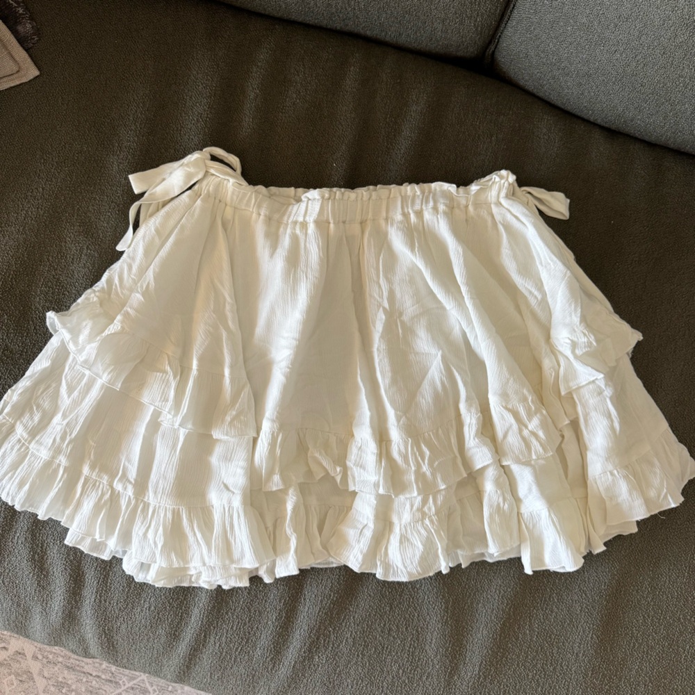 Cream layered ruffle skirt